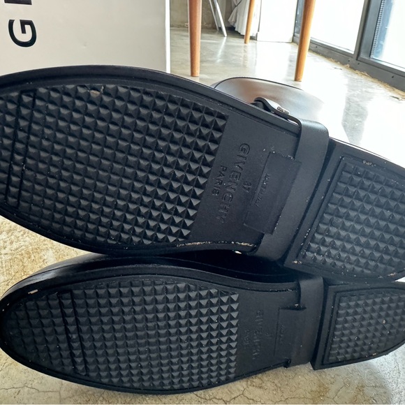 Givenchy black rain boots with chain link accents size 37 - Picture 16 of 16